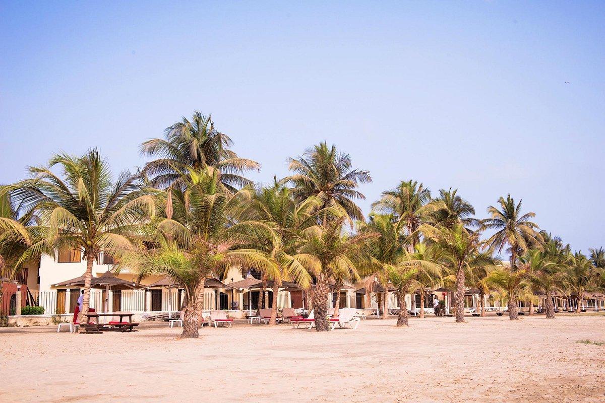 Ocean Bay Hotel & Resort Bakau Exteriör bild