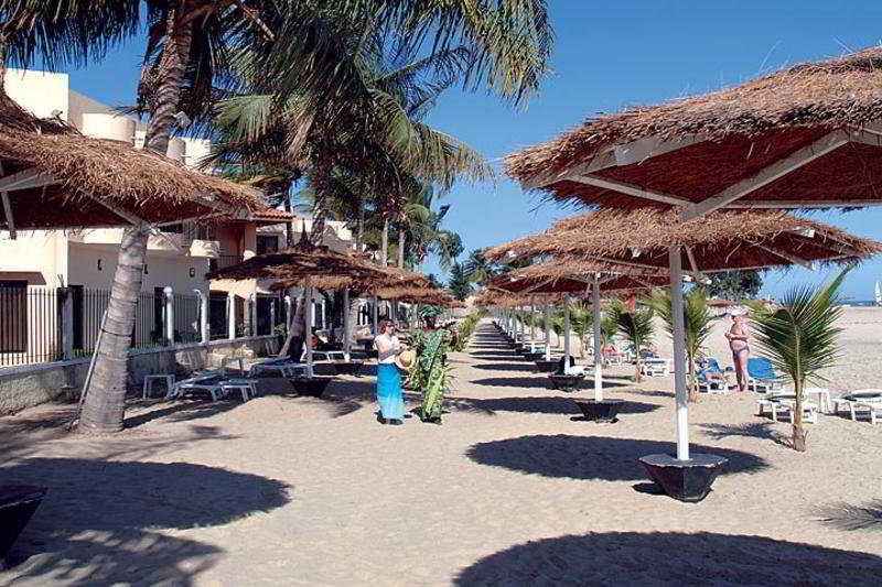 Ocean Bay Hotel & Resort Bakau Exteriör bild